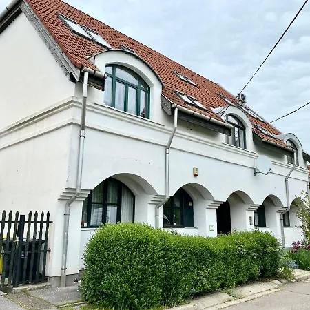 Neva Apartman Lägenhet *