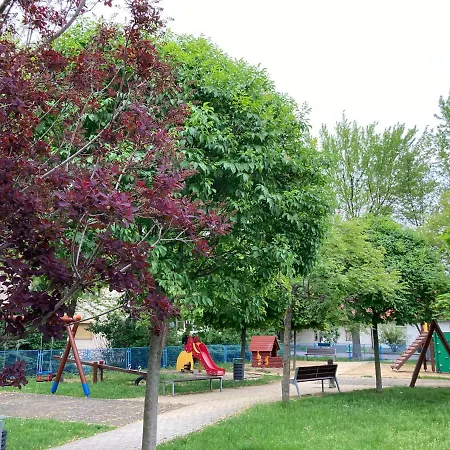 Lägenhet Neva Apartman